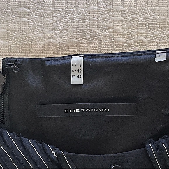 ELIE TAHARI™ BLACK FLORAL SLEEVELESS MIDI DRESS - Picture 3 of 3